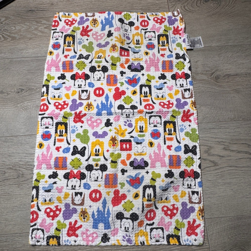 Disney Parks Mickey & Friends All Over‎ Print Cotton Hand Towel Multicolor